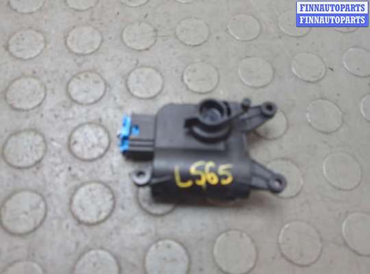 купить Электропривод заслонки отопителя на Volkswagen Touareg 2002-2007