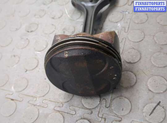 Поршневая группа (поршень, шатун) на Mercedes-Benz C (W204)