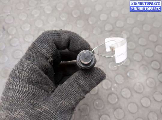 купить Форсунка топливная на Mitsubishi Montero Sport / Pajero Sport 1996-2008