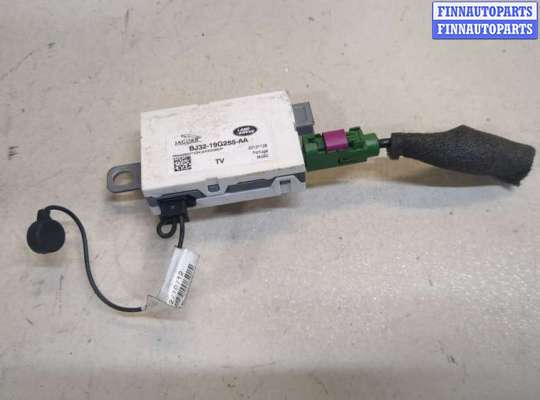 купить Усилитель антенны на Land Rover Range Rover 4 2012-2021