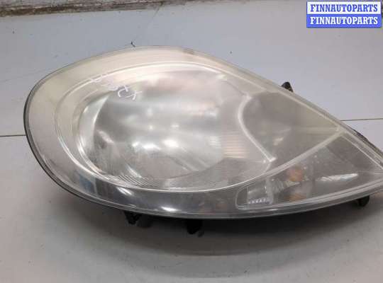 Фара (передняя) RN1570768 на Opel Vivaro 2001-2014