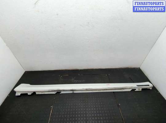 купить Накладка на порог на BMW 7 G11, G12 2015-2022