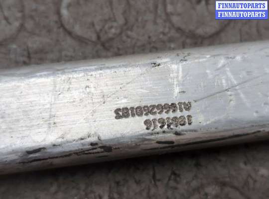 Распорка (растяжка) на Mercedes-Benz ML / GLE (W166)