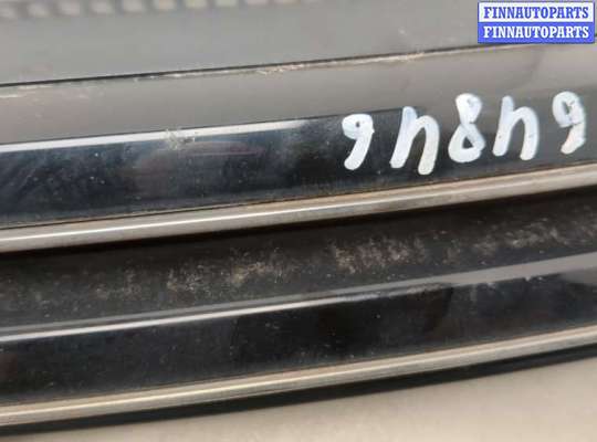 купить Решетка радиатора на Volkswagen Golf 6 2008-2012