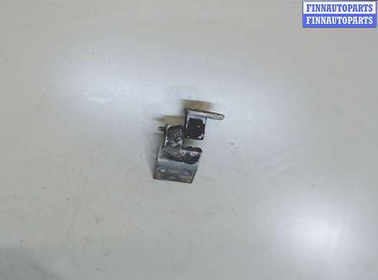 купить Петля двери на Mercedes Vito W638 1996-2003
