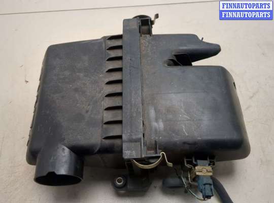 купить Корпус воздушного фильтра на Toyota Yaris 1999-2006