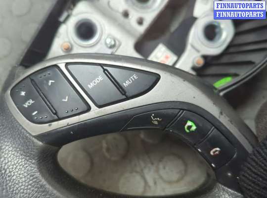 Подушка безопасности водителя (AirBag) на Hyundai Elantra V (MD)