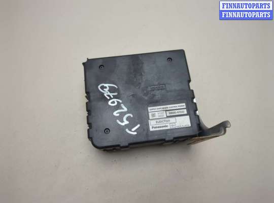 Блок управления стояночным тормозом TT892401 на Toyota Prius 2003-2009
