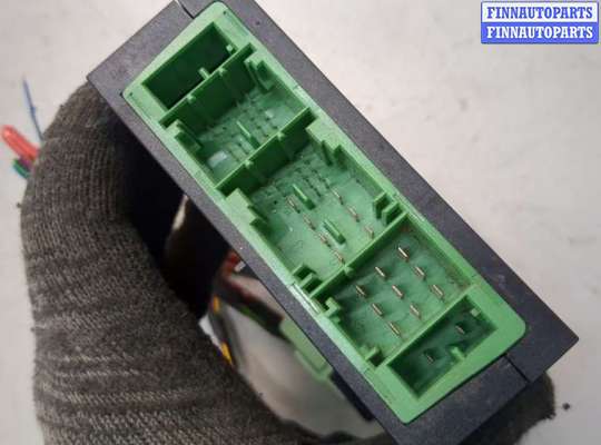 купить Блок предохранителей на BMW 7 E65 2001-2008