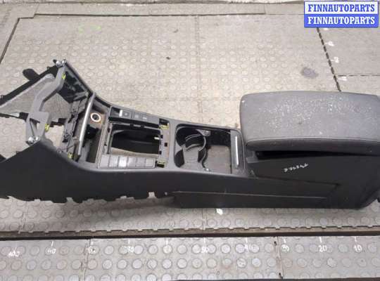 купить Консоль салона (кулисная часть) на Volkswagen Passat 7 2010-2015 Европа