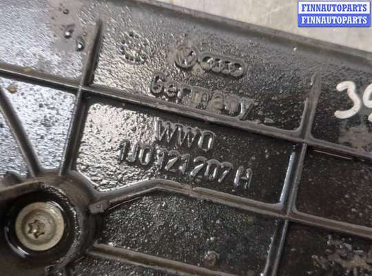 купить Вентилятор радиатора на Volkswagen Golf 4 1997-2006