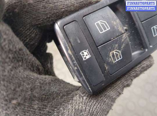 Блок управления стеклоподъёмниками