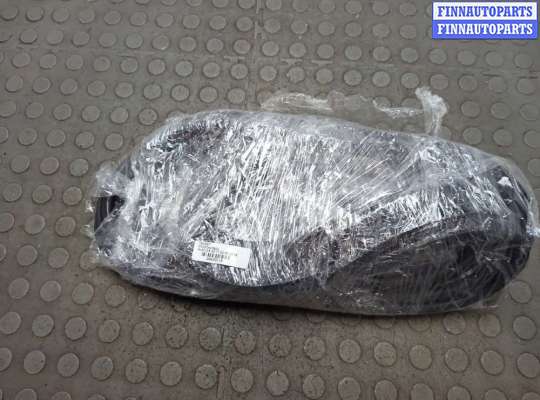 купить Уплотнитель на Audi Q3 2011-2018