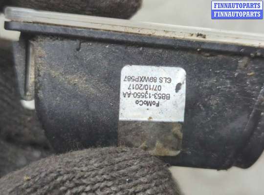 купить Подсветка номера на Ford Escape 2015-2019