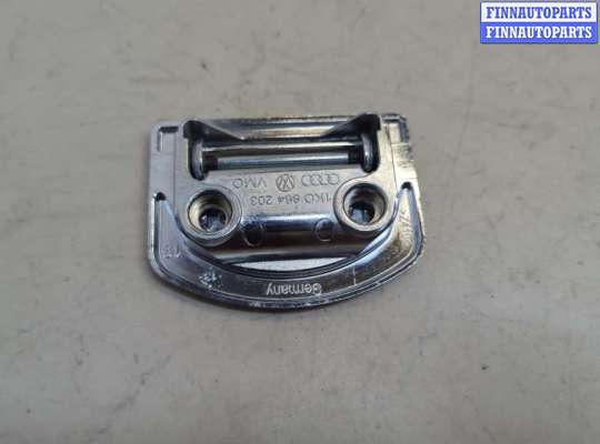 купить Кронштейн (лапа крепления) на Volkswagen Touareg 2010-2014