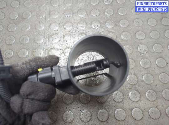 купить Измеритель потока воздуха (расходомер) на Opel Astra J 2010-2017