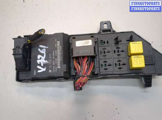 Купить Блок предохранителей на Saab 9-3 2002-2014 Блок предохранителей SB88277 на Saab 9-3 2002-2014