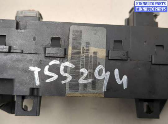 купить Переключатель поворотов и дворников (стрекоза) на Jeep Liberty 2001-2007