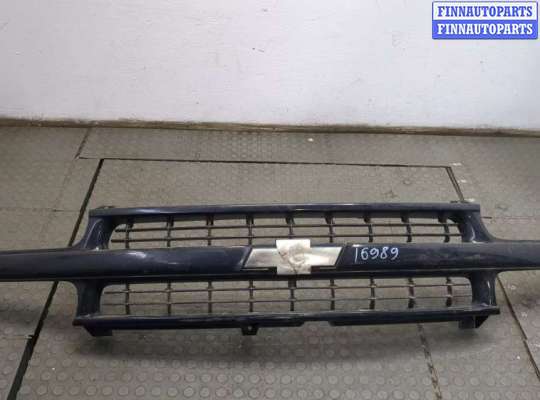 Решетка радиатора CD61475 на Chevrolet Tahoe 1999-2006