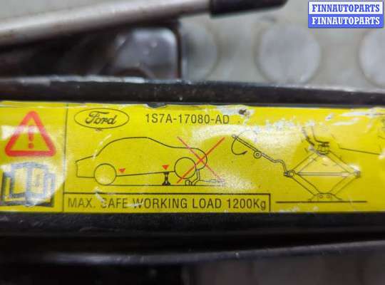 Домкрат на Ford Mondeo III