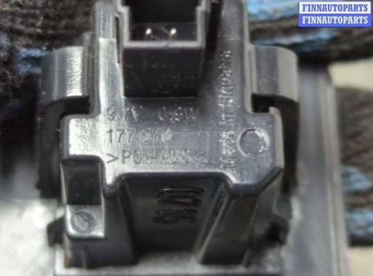 Планка подсветки номера на Mercedes-Benz A (W176)