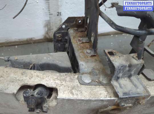 купить Рамка передняя (телевизор) на Mercedes C W203 2000-2008