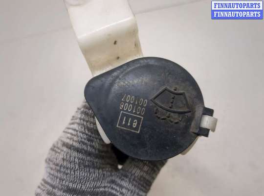 купить Горловина заливная бачка омывателя на Toyota RAV 4 2012-2019