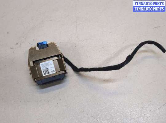 купить Датчик дождя на Citroen C4 Picasso 2013-2018