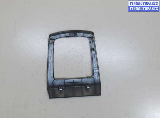 купить Рамка под кулису на Ford Focus 2 2008-2011