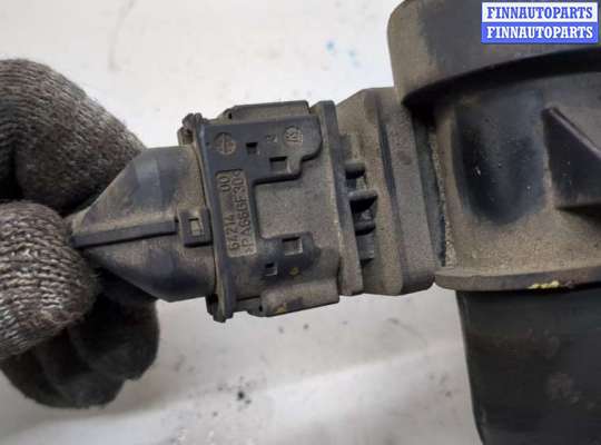 купить Измеритель потока воздуха (расходомер) на BMW X5 E53 2000-2006