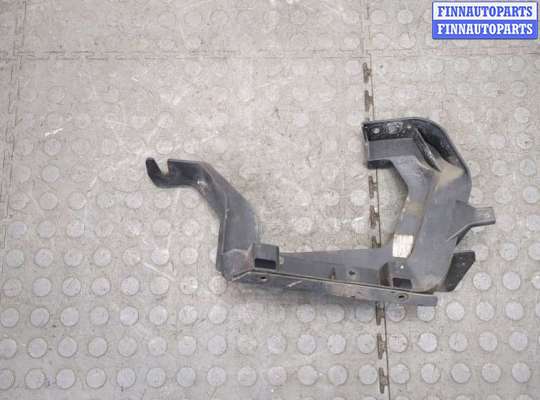 Кронштейн бампера MB1427363 на Mercedes GL X164 2006-2012