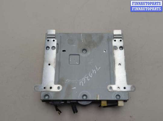 купить Блок управления радиоприемником на Audi A8 (D3) 2002-2010