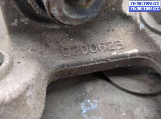 купить Ступица (кулак, цапфа) на Volvo S60 2000-2009