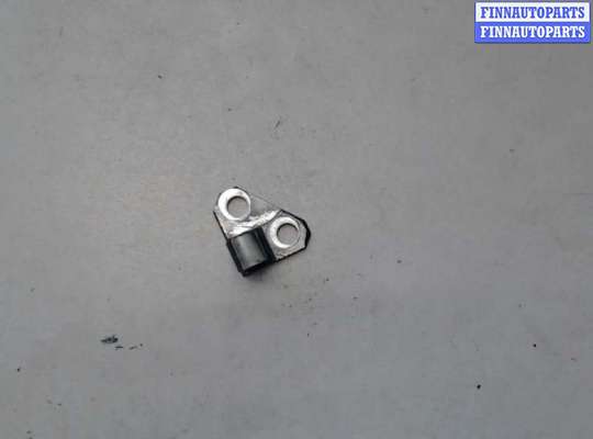 купить Петля двери на Volkswagen Passat 6 2005-2010