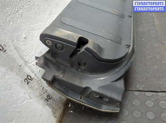 купить Ручка крышки багажника на Peugeot 3008 2009-2016