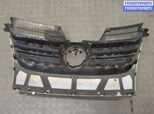 купить Решетка радиатора на Volkswagen Jetta 5 2005-2011