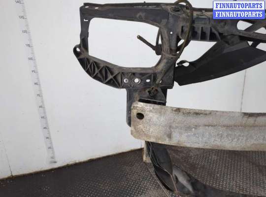 Панель передняя (телевизор) на Opel Corsa D