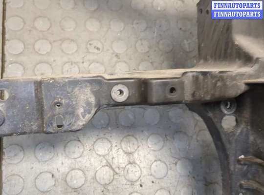 купить Рамка передняя (телевизор) на Volkswagen Golf 5 2003-2009