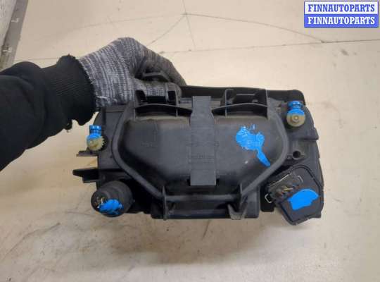 Фара передняя на Audi A4 (8D, B5)