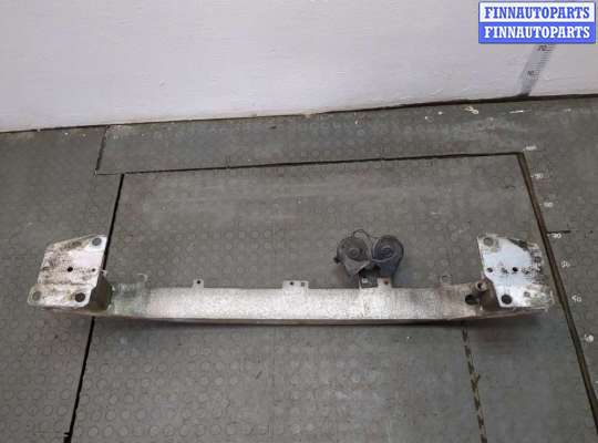 купить Усилитель бампера на Renault Megane 3 2009-2016