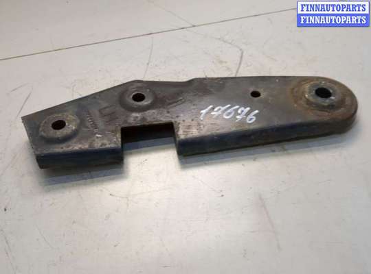 купить Кронштейн подрамника на Cadillac SRX 2009-2016