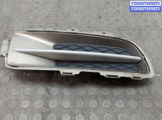 купить Заглушка (решётка) бампера на BMW X5 E70 2006-2013