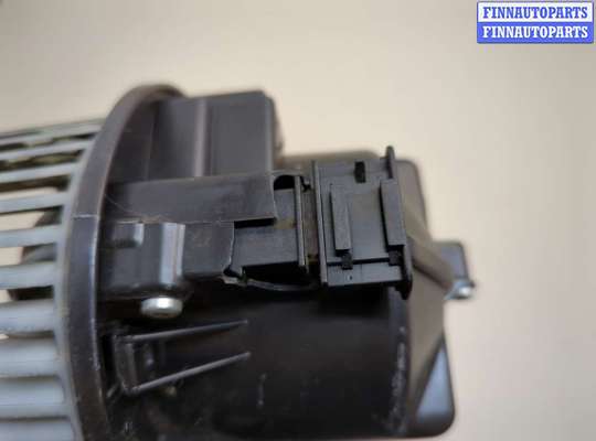 купить Двигатель отопителя (моторчик печки) на Volvo XC60 2008-2017