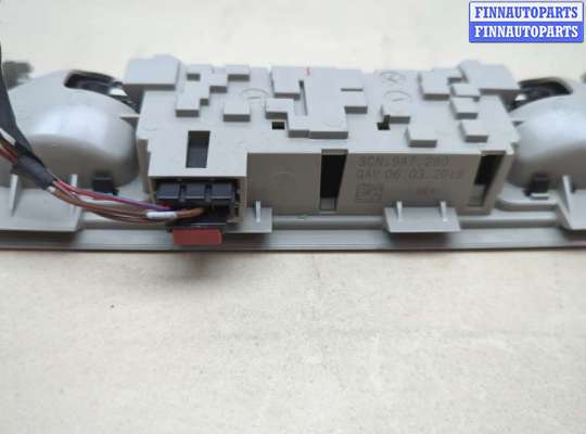 купить Фонарь салона (плафон) на Volkswagen Jetta 7 2018-2024