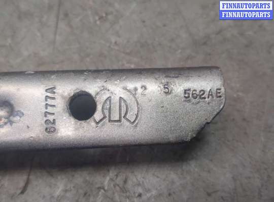 купить Петля капота на Jeep Grand Cherokee 2010-2013