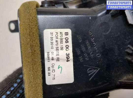 купить Дефлектор обдува салона на Porsche Panamera 2009-2016