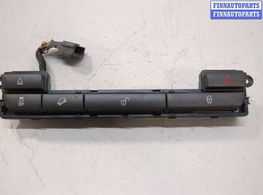 купить Кнопка открывания замков дверей на Land Rover Freelander 2 2006-2014