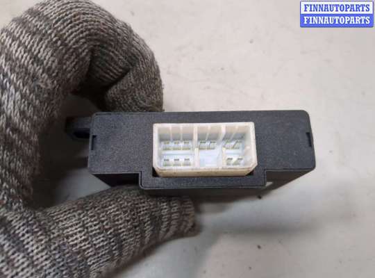 купить Блок управления прицепного устройства на Toyota RAV 4 2012-2019