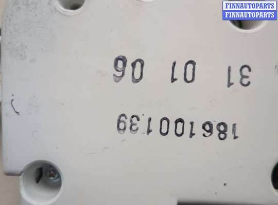 купить Щиток приборов (приборная панель) на Volvo V50 2004-2012