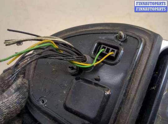 Зеркало боковое на Mercedes-Benz E (W211)